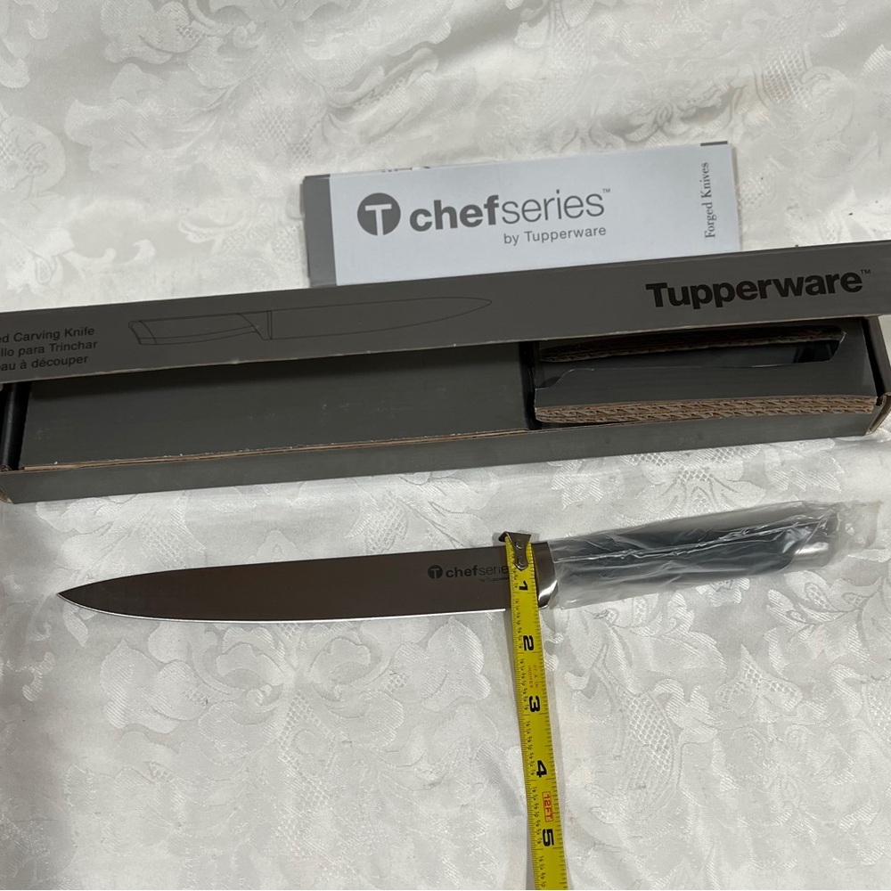 NEW (NIB)Tupperware Chef Series Carving Knife & Fork Set, Forged Stainless Steel - Picture 11 of 13